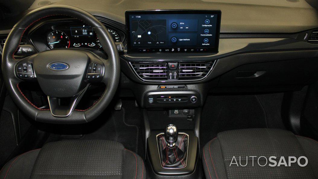 Ford Focus 1.0 EcoBoost MHEV ST-Line de 2022