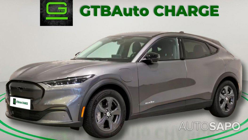 Ford Mustang Mach-E de 2023