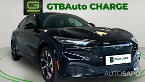 Ford Mustang Mach-E de 2022