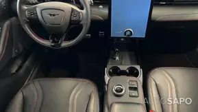 Ford Mustang Mach-E de 2022