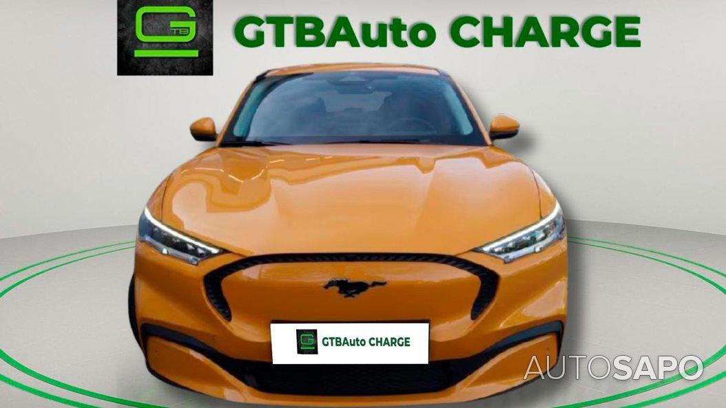 Ford Mustang Mach-E de 2022