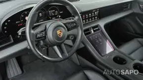 Ford Mustang Mach-E de 2022