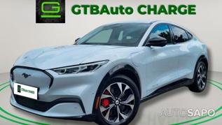 Ford Mustang Mach-E de 2022