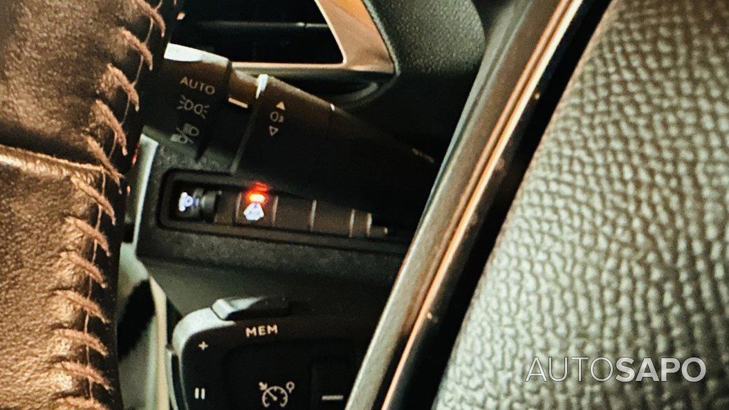 Peugeot 3008 1.2 PureTech Active Pack de 2021