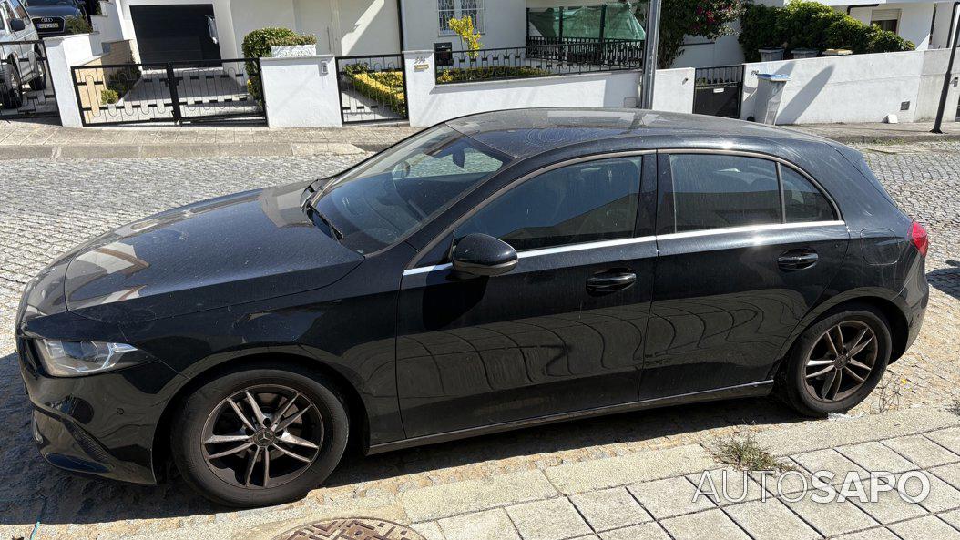 Mercedes-Benz Classe A 180 d Progressive Aut. de 2019