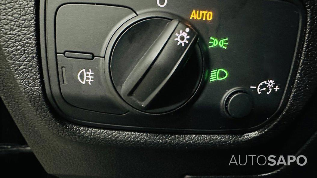 Audi Q2 30 TFSI Advanced de 2022