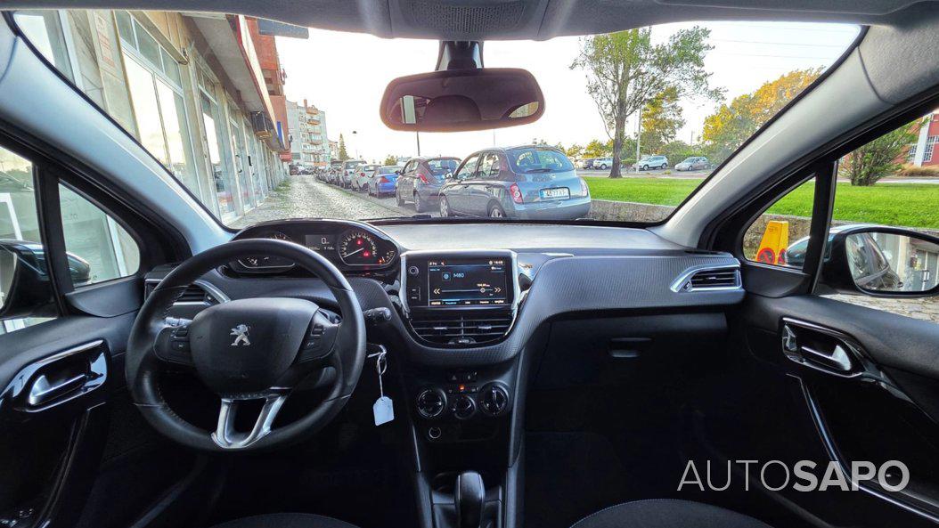 Peugeot 208 1.2 PureTech Style de 2017