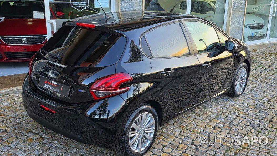 Peugeot 208 1.2 PureTech Style de 2017