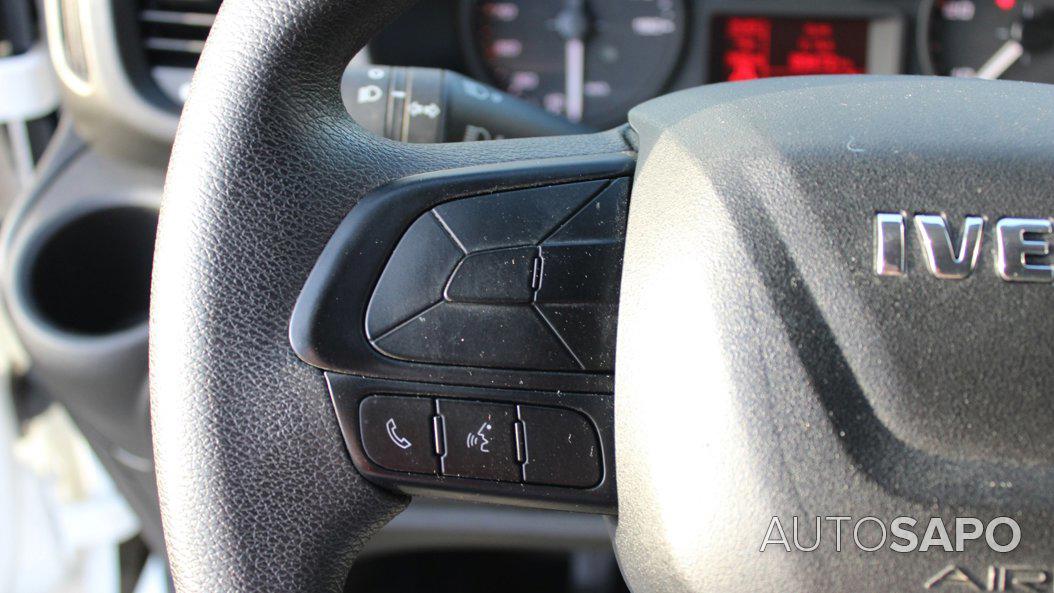 Iveco Daily 2.3 35C16V 3520L 12m3 de 2023