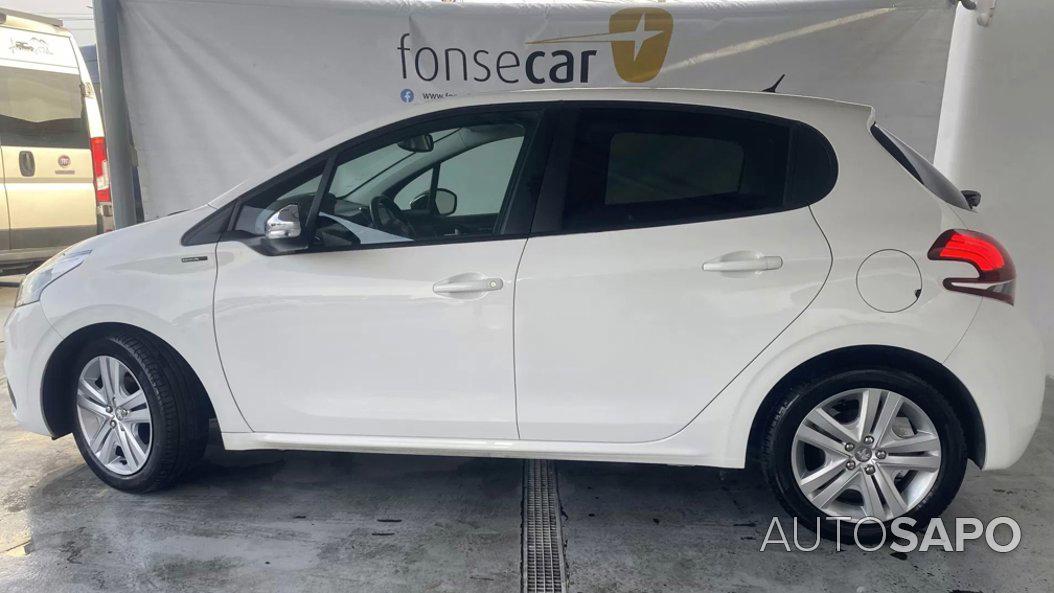 Peugeot 208 1.2 PureTech Allure de 2019