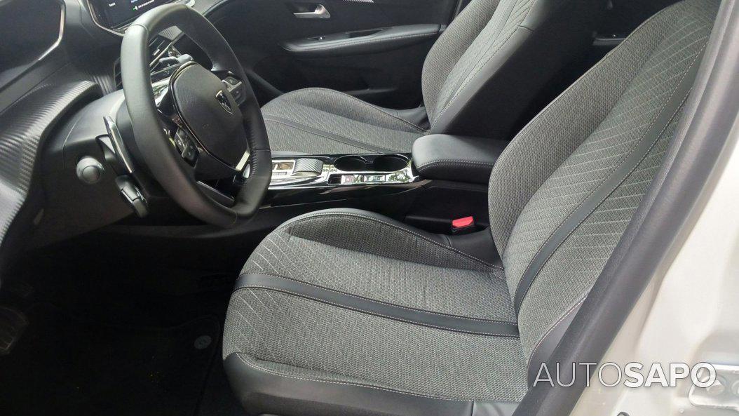 Peugeot 208 de 2025