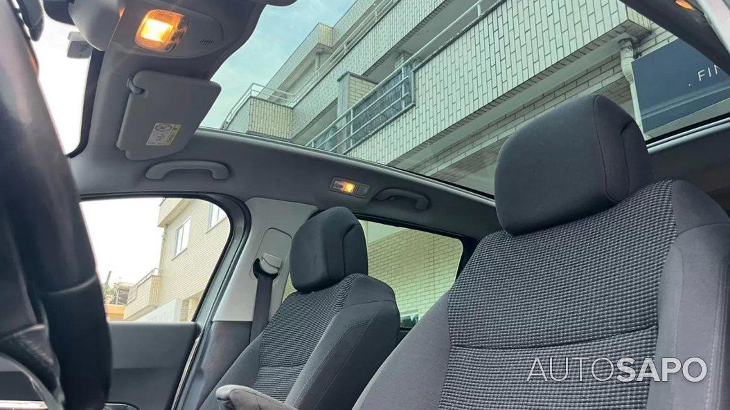 Peugeot 5008 1.6 BlueHDi Allure de 2019