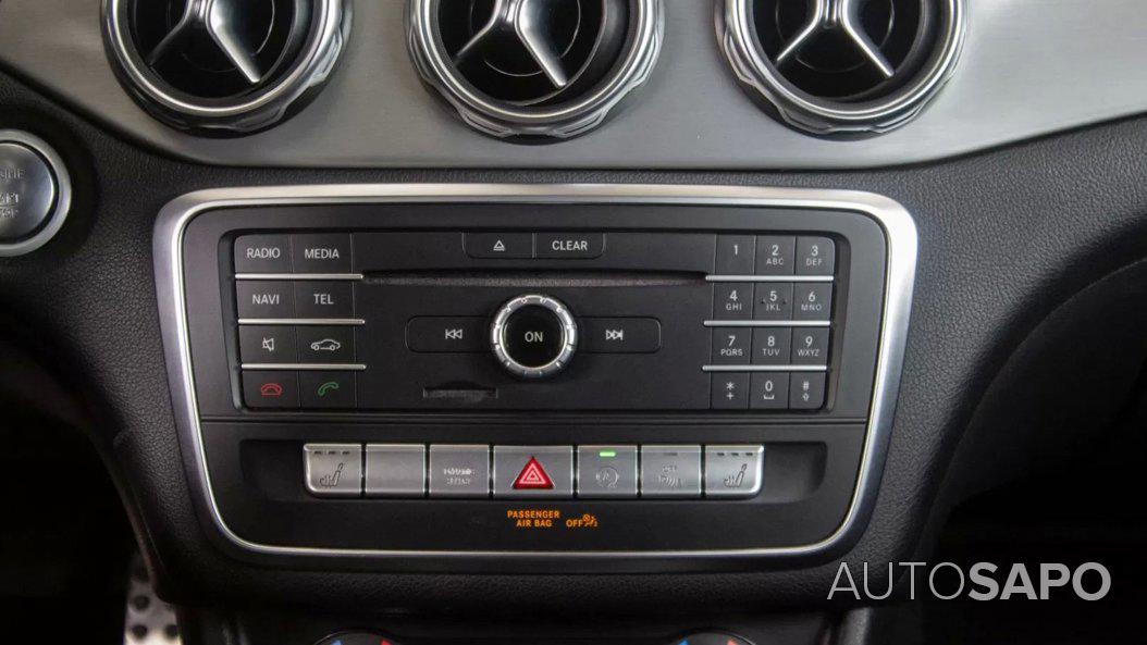 Mercedes-Benz Classe GLA 220 d AMG Line 4-Matic de 2017