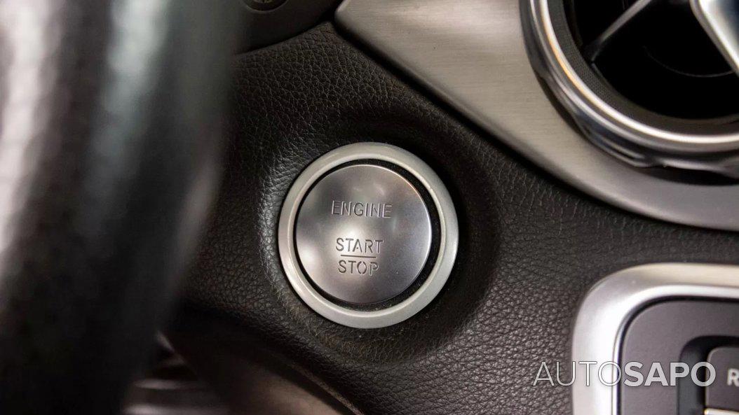 Mercedes-Benz Classe GLA 220 d AMG Line 4-Matic de 2017