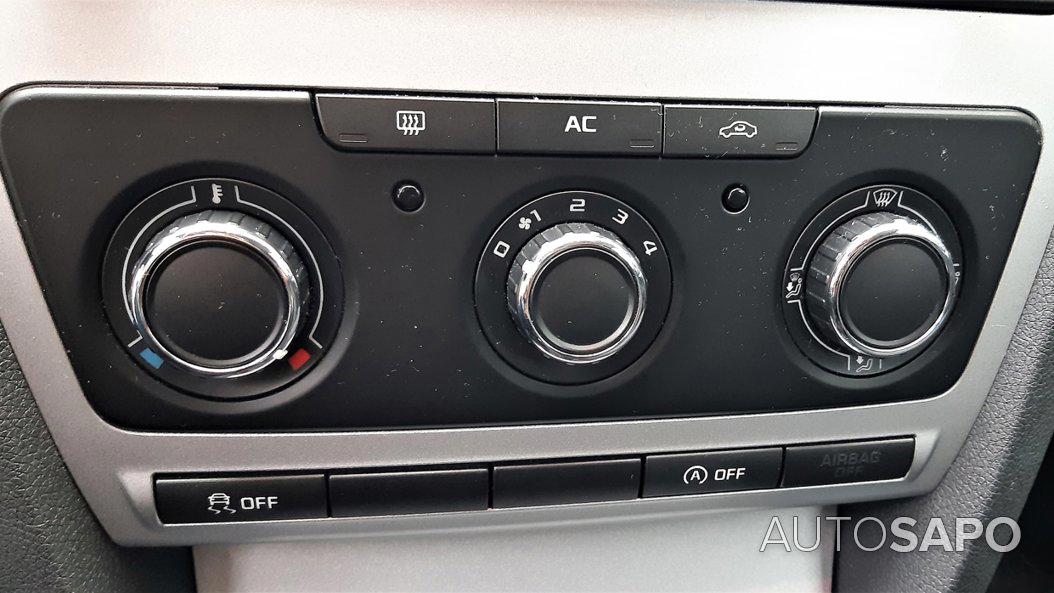 Skoda Octavia 1.6 TDi Greenline Conforto de 2012