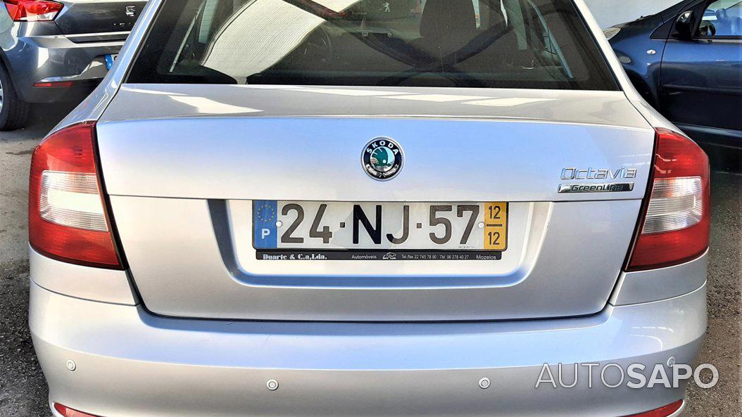 Skoda Octavia 1.6 TDi Greenline Conforto de 2012