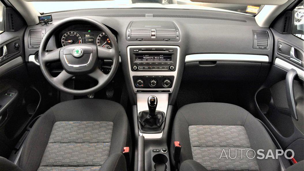 Skoda Octavia 1.6 TDi Greenline Conforto de 2012