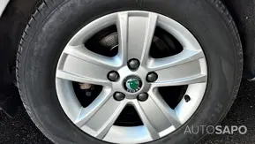 Skoda Octavia 1.6 TDi Greenline Conforto de 2012