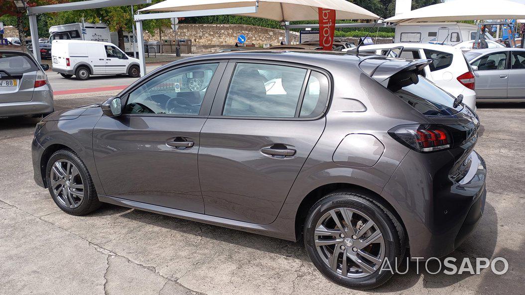 Peugeot 208 1.2 PureTech Allure Pack EAT8 de 2021