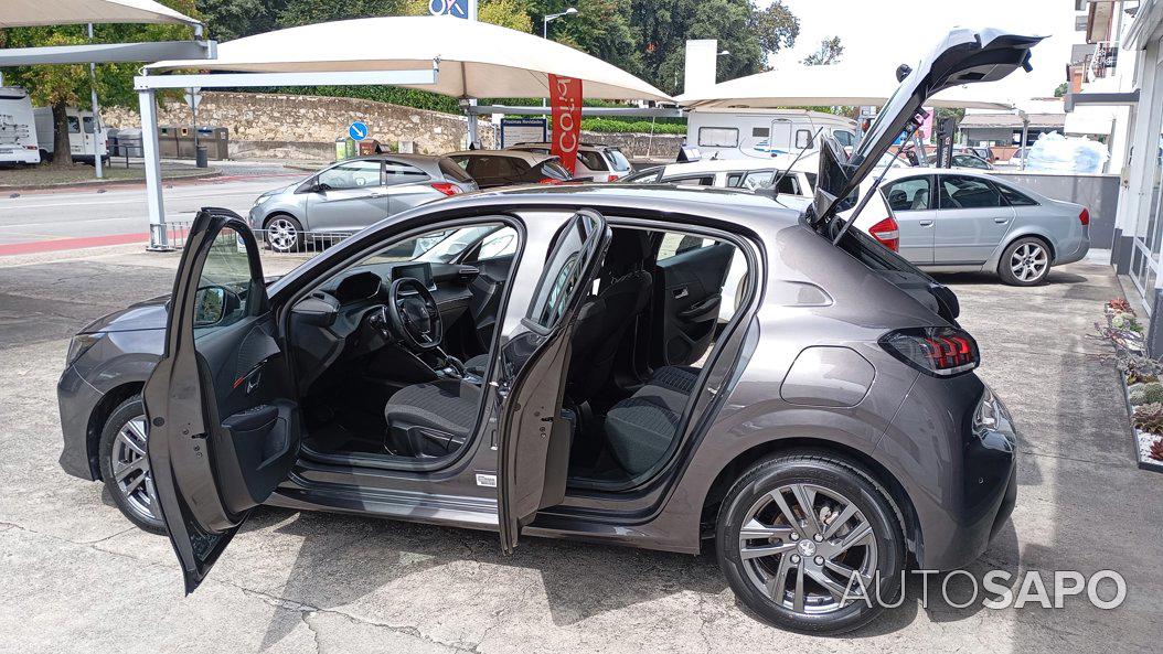 Peugeot 208 1.2 PureTech Allure Pack EAT8 de 2021