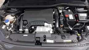 Peugeot 208 1.2 PureTech Allure Pack EAT8 de 2021