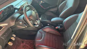 Peugeot 208 1.2 PureTech GT de 2018