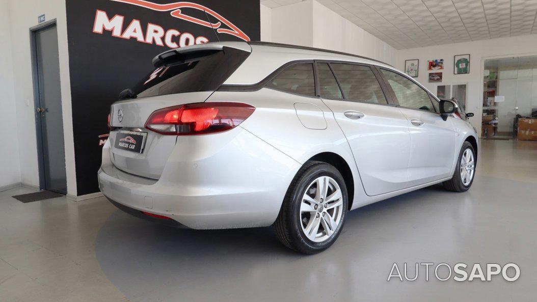 Opel Astra de 2019