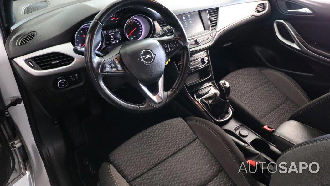 Opel Astra de 2019