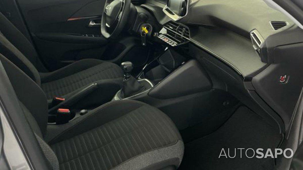 Peugeot 208 1.2 PureTech Active de 2021