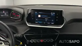 Peugeot 208 1.2 PureTech Active de 2021