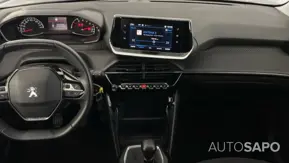 Peugeot 208 1.2 PureTech Active de 2021