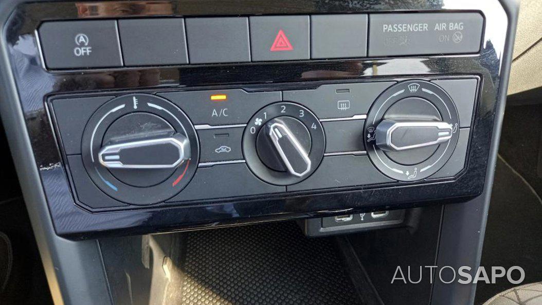 Volkswagen T-Cross 1.0 TSI Life de 2023