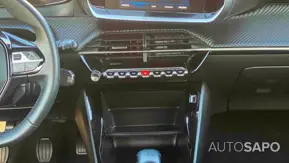 Peugeot 2008 1.2 PureTech Active Pack de 2023