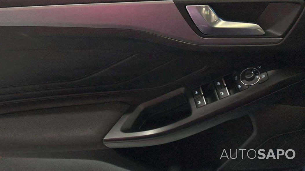 Ford Focus 1.0 EcoBoost MHEV ST-Line de 2023