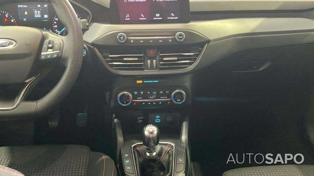 Ford Focus 1.0 EcoBoost MHEV ST-Line de 2023
