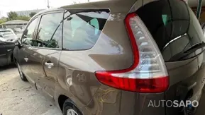 Renault Grand Scénic 1.5 dCi Dynamique S 7L de 2010