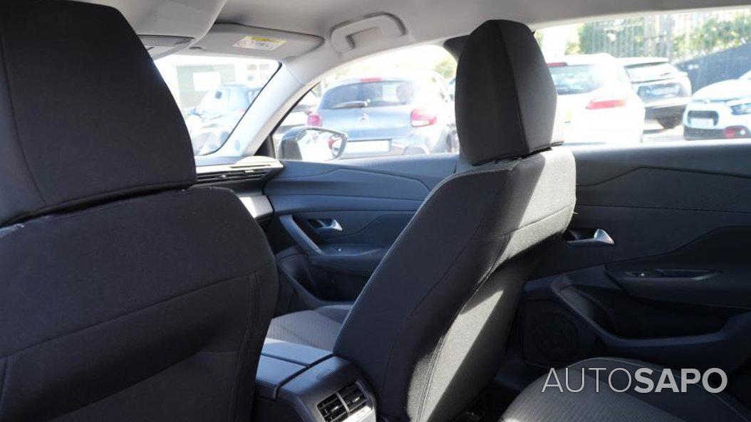 Peugeot 308 1.2 PureTech Active Pack de 2022