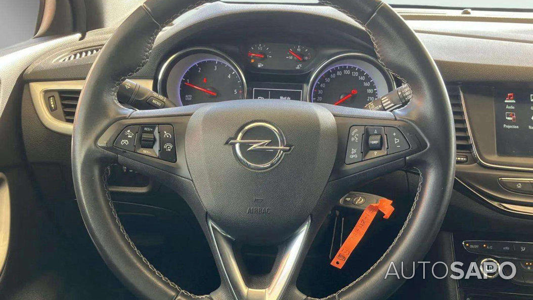 Opel Astra de 2019