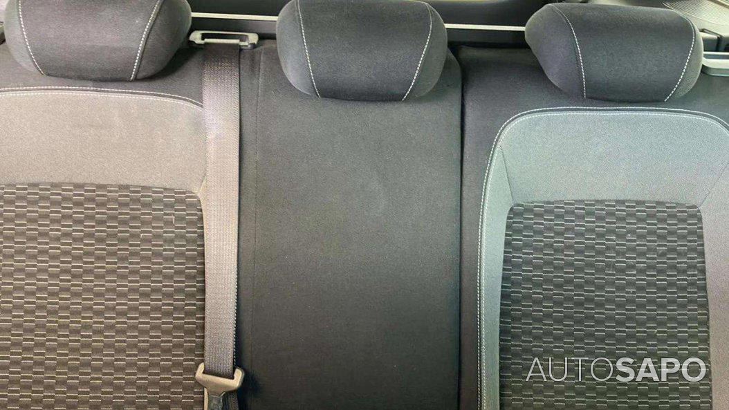 Opel Astra de 2019