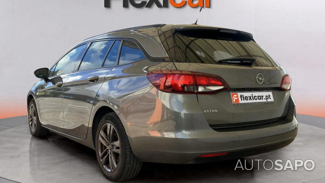 Opel Astra de 2019