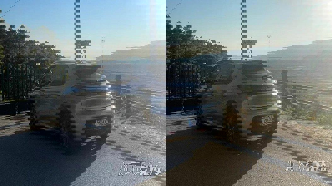 Peugeot E-208 GT de 2021