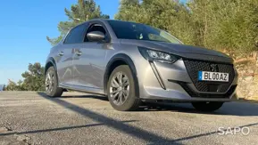 Peugeot E-208 GT de 2021