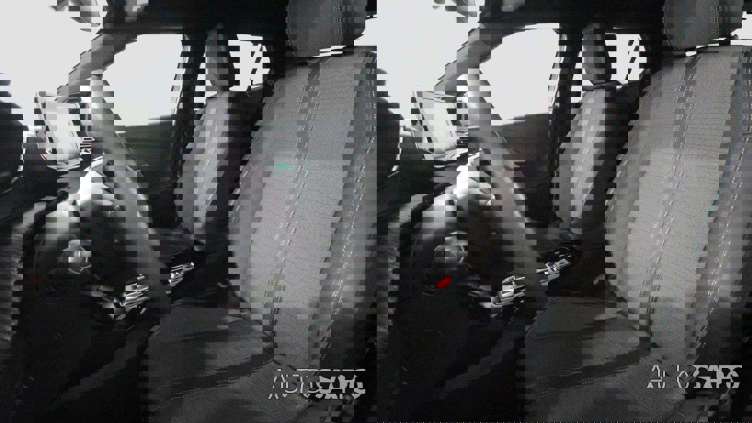 Peugeot e-2008 de 2023