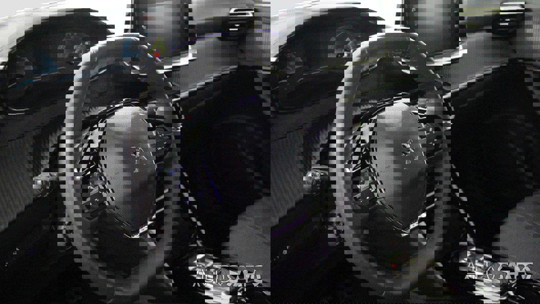 Peugeot e-2008 de 2023