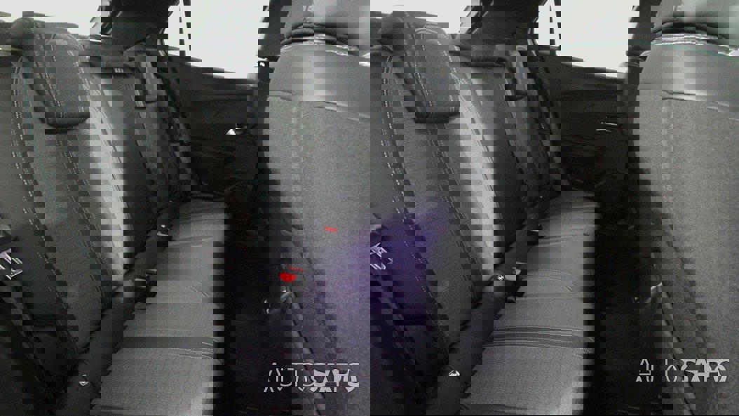 Peugeot e-2008 de 2023