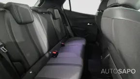 Peugeot e-2008 de 2023