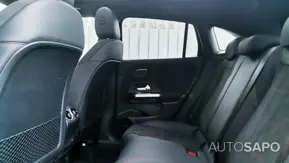 Mercedes-Benz Classe GLA 250 e AMG Line de 2021