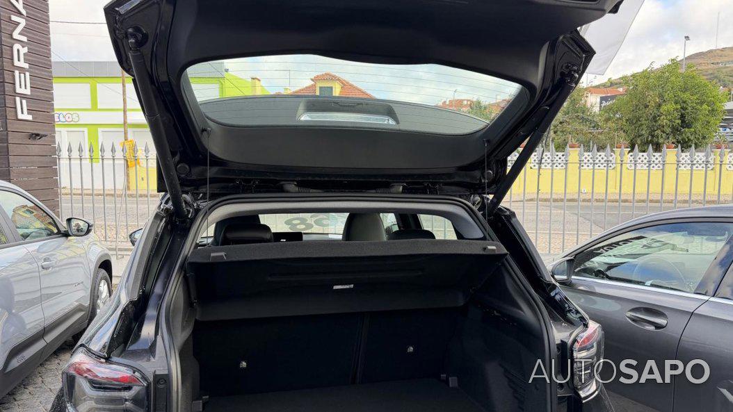 Jeep Avenger 1.2 GSE T3 Altitude de 2024