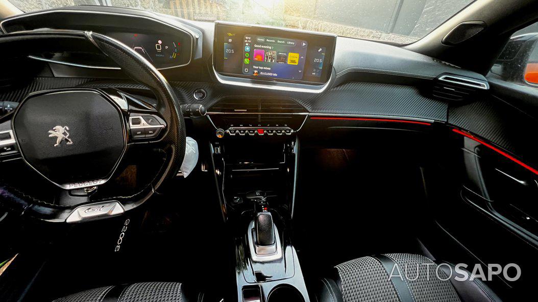 Peugeot e-2008 GT de 2020