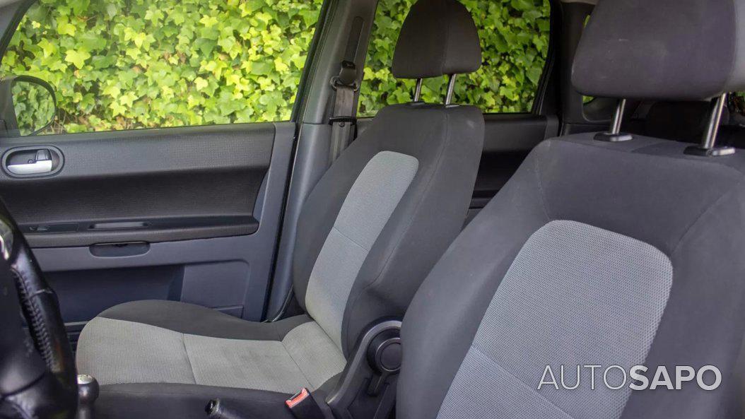 Mitsubishi Colt 1.3 Intense CA de 2013